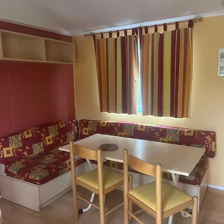 Mobilhome Chene 4p Climatise Dom wakacyjny Saint-Martial-de-Nabirat